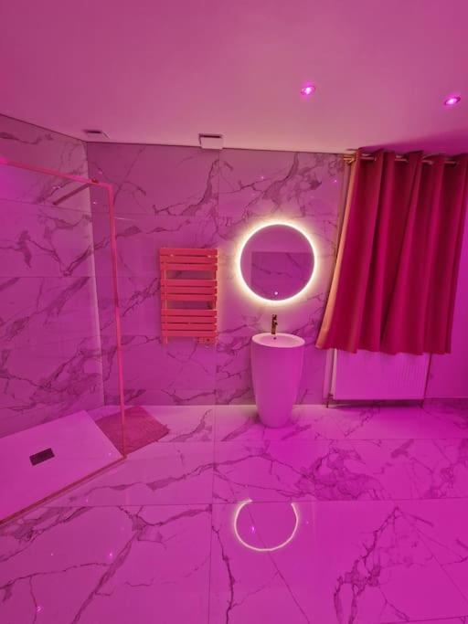 Maison Chic Avec Jacuzzi Nogent Sur Oise Yaospa60 Exteriér fotografie