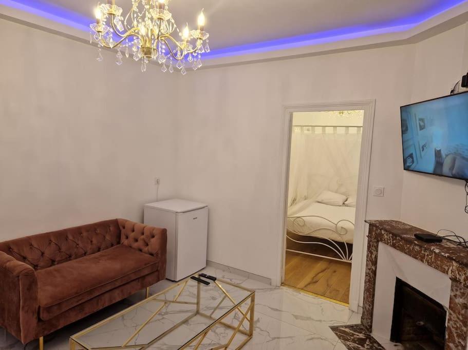 Maison Chic Avec Jacuzzi Nogent Sur Oise Yaospa60 Exteriér fotografie