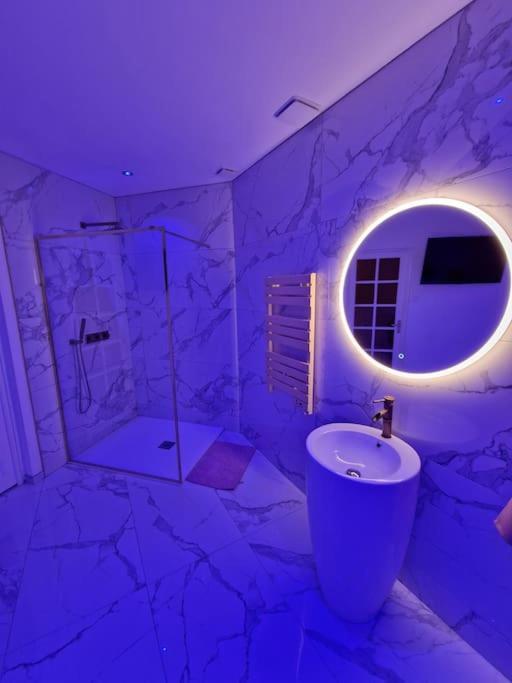 Maison Chic Avec Jacuzzi Nogent Sur Oise Yaospa60 Exteriér fotografie